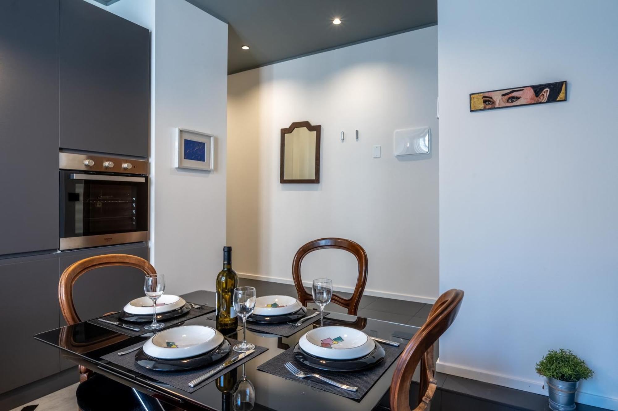 Gisella 2 Bedrooms In The Centre *