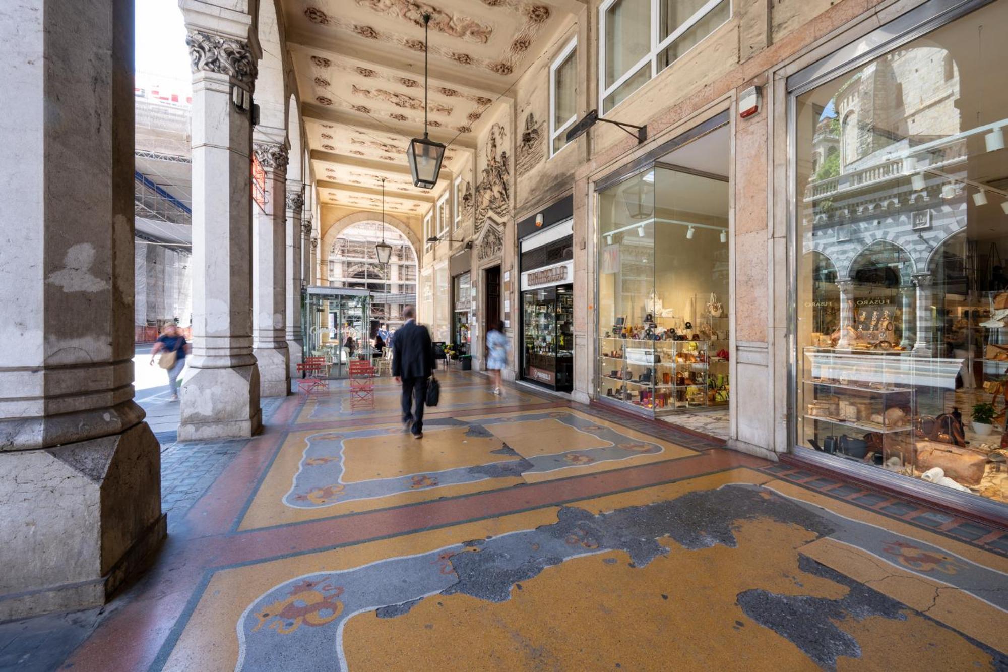 Apartment Gisella 2 Bedrooms In The Centre Genoa
